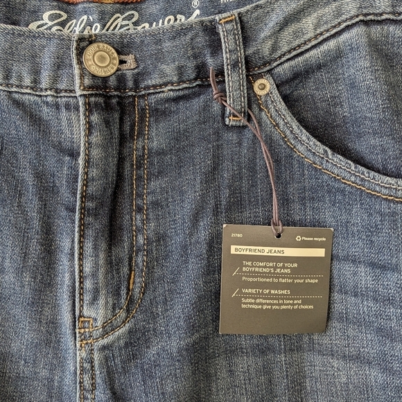 NWT Eddie Bauer Flannel Lined Boyfriend Relaxed Jean Size 12 - Picture 2 of 9